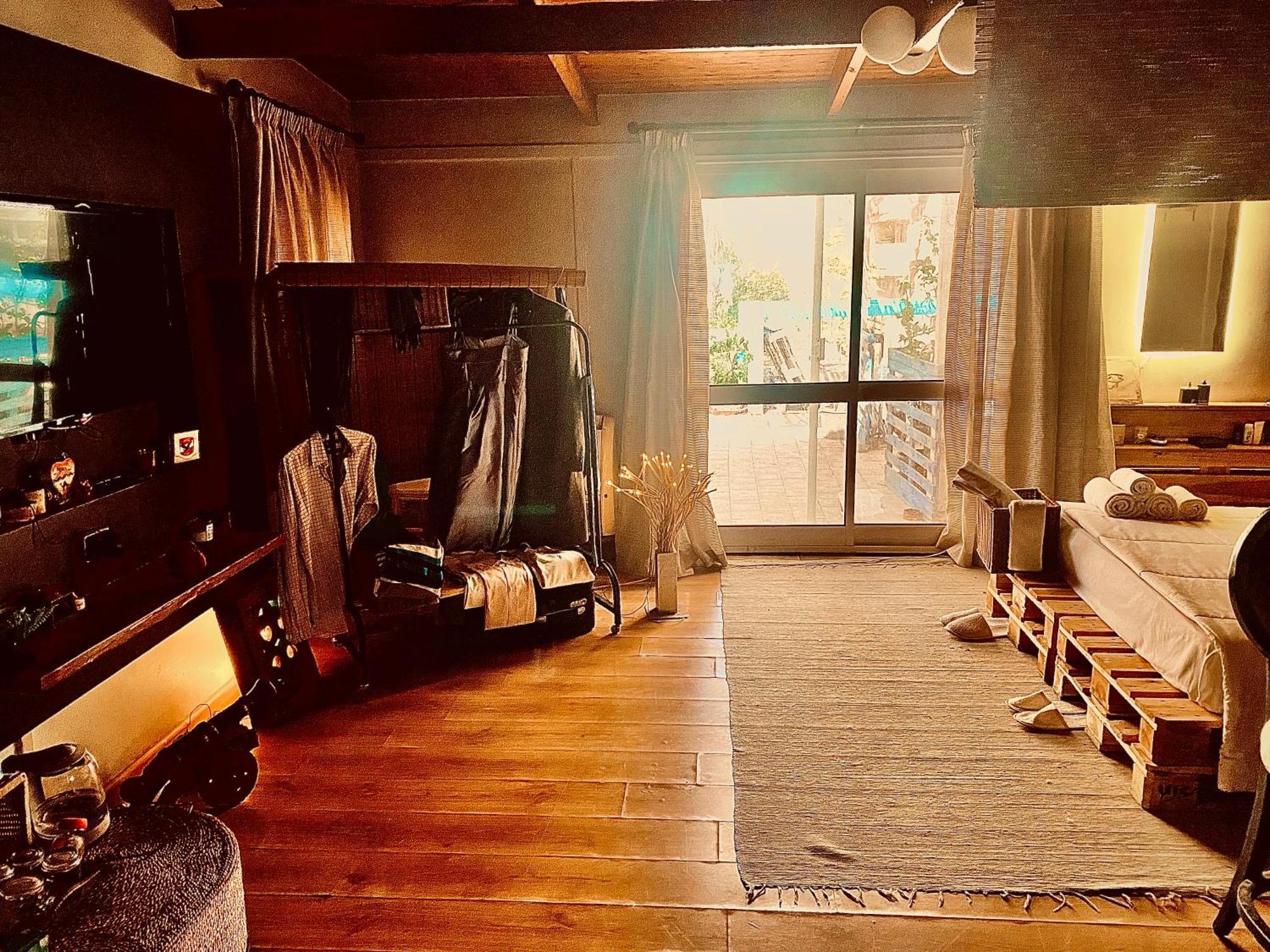 Airport Rooftop Club Luxurious Rooms And Studios Cairo Exterior photo